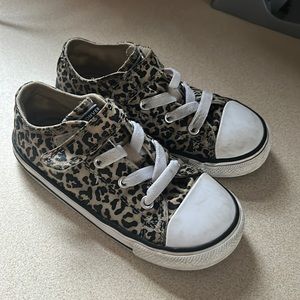 Toddler converse cheetah